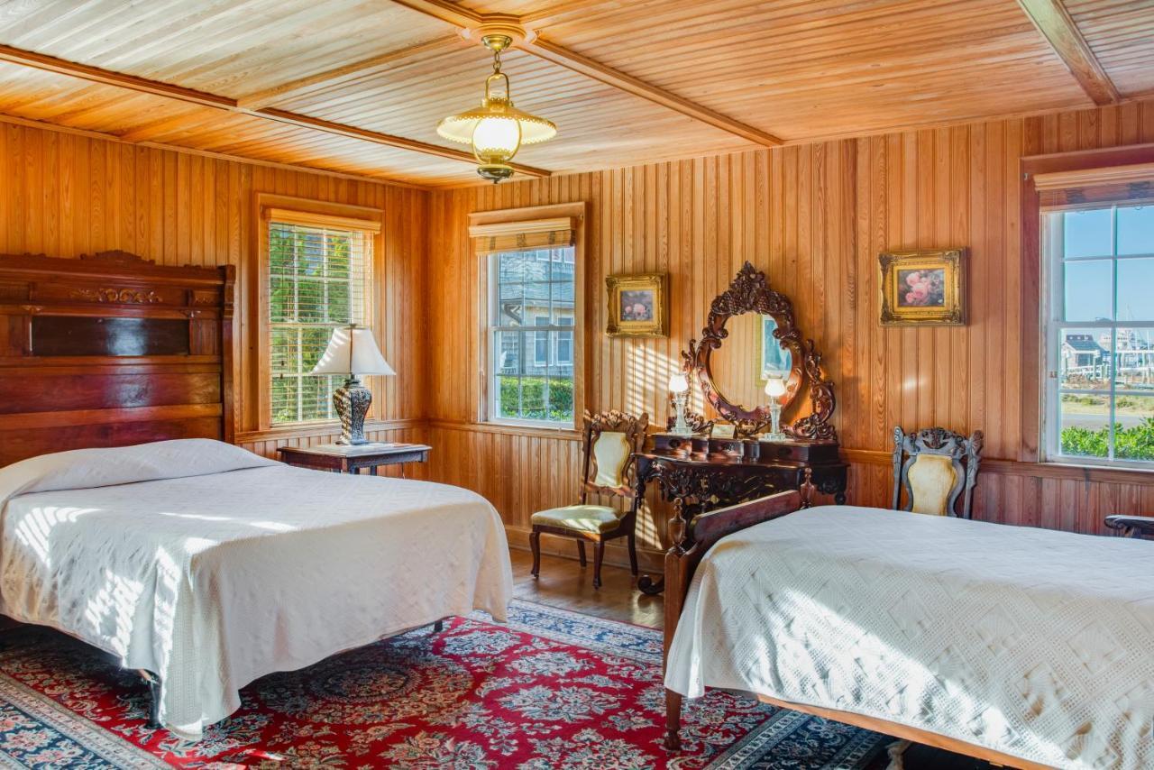 The Castle Bed And Breakfast Ocracoke Exterior foto